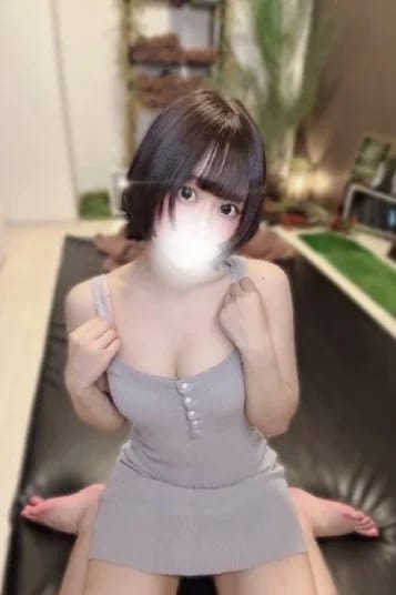 scrape_url:https://img.estama.jp/shop_data/00000040892/cast/sub/357x556/73kbi_20260829141309.jpg?f=webp