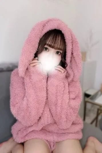 scrape_url:https://img.estama.jp/shop_data/00000040892/cast/sub/357x556/24823_20260829141307.jpg?f=webp