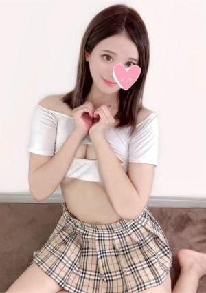 倉持 えみり
