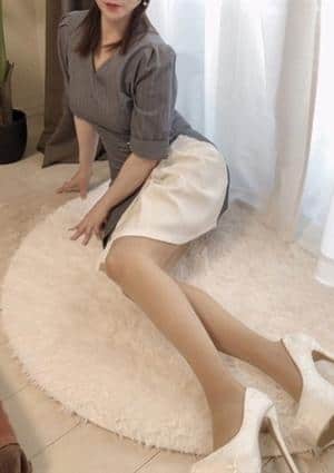 庵（いおり） セラピスト 吉岡　るり