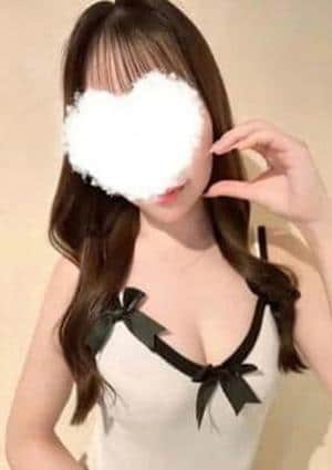 四葉なぎ