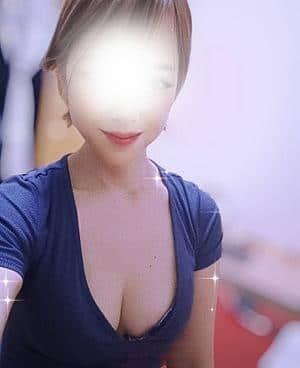 メンズエステAZUMI セラピスト ゆり