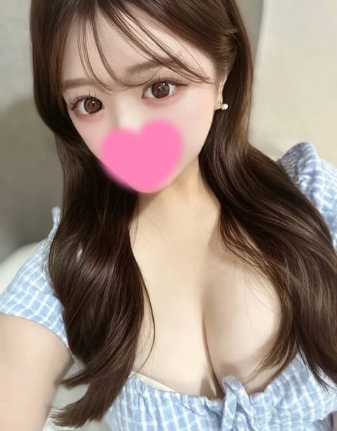 MERFOIS（メルフォア） セラピスト 桃（モモ） 22歳
