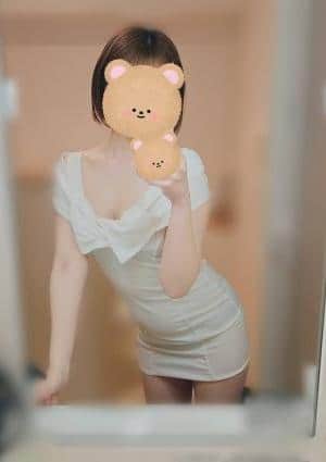 Mrs.Emmy セラピスト みお