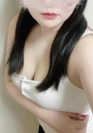 桜　まゆ