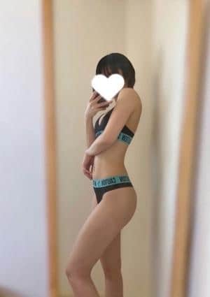 桜羽 えりな