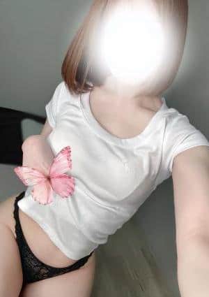 乙葉あいり
