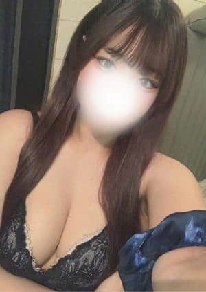 Eminy Luxury(エミニーラグジュアリー) セラピスト 夏目しおん