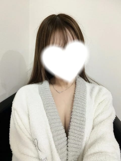 scrape_url:https://esthe-alice.net/images_staff/529/070418031719_5.jpg