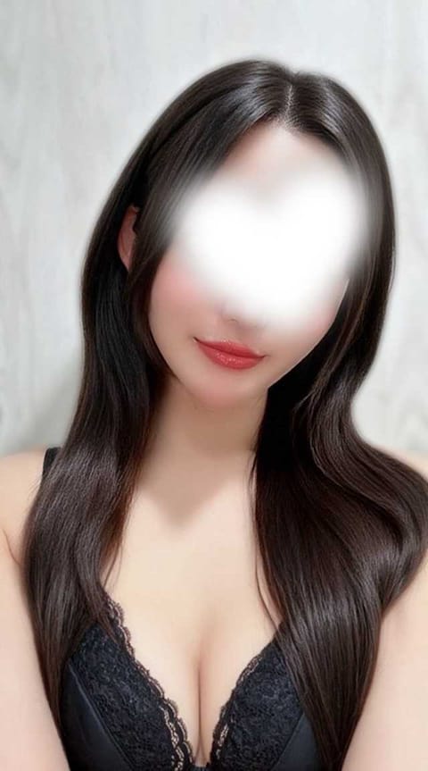 scrape_url:https://palantir.esthe-hp.com/mobileImg/1004138/item/10038186/11122733_640_0.jpg