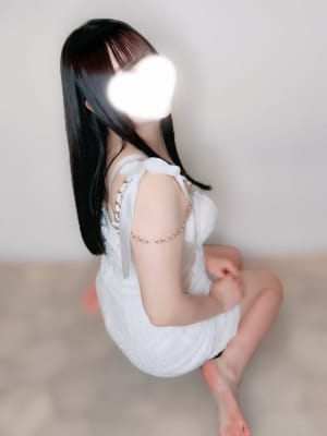 ELTERAS（エルテラス） セラピスト 中林しほ 24歳