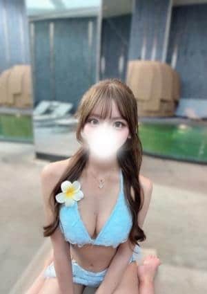 GOLD CROWN 藤沢ルーム セラピスト なみ