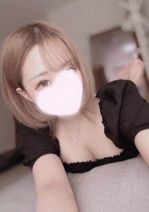 ＆TOM（アンドトム） セラピスト せな