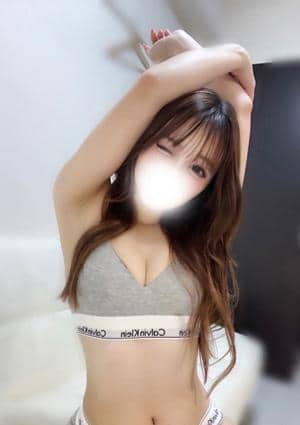 小鳥遊りな