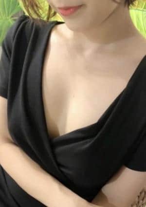 Neo雅 セラピスト 岩崎 まな