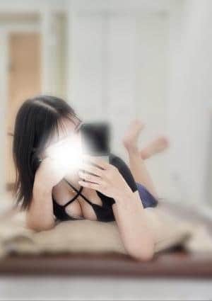 登戸メンズエステ クル 〜Kulu〜 セラピスト 美月