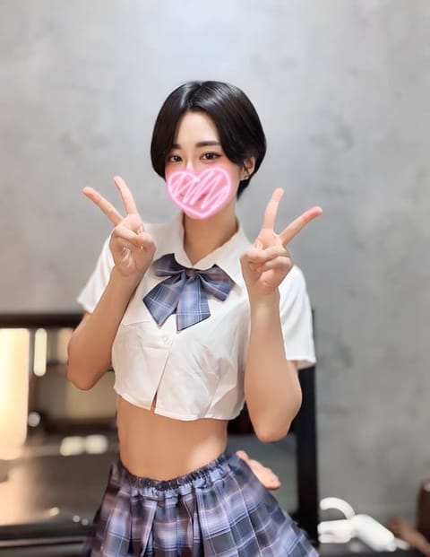 scrape_url:https://esthe-alice.net/images_staff/329/070418284571_13.jpeg