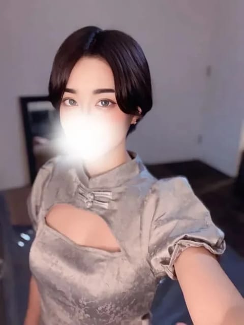 scrape_url:https://esthe-alice.net/images_staff/329/090911590824.jpg