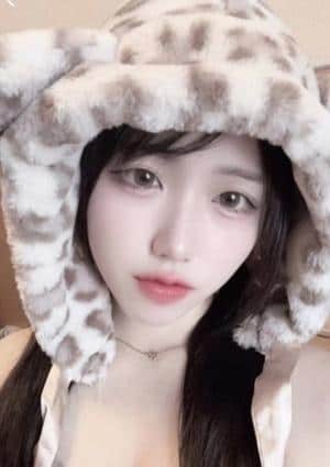 おいしい牛乳屋さん。 セラピスト ひな