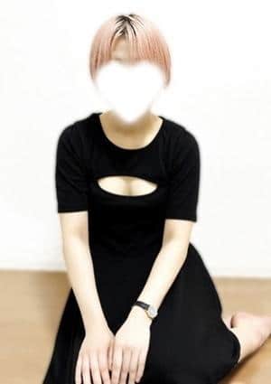 みい