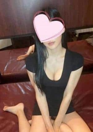 柊 しずく