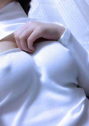 妻色兼美 セラピスト 中村 静那