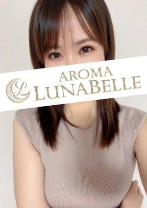 吉井まゆ
