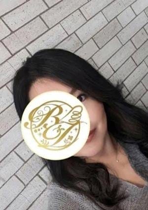 美LUXY セラピスト 新井さや