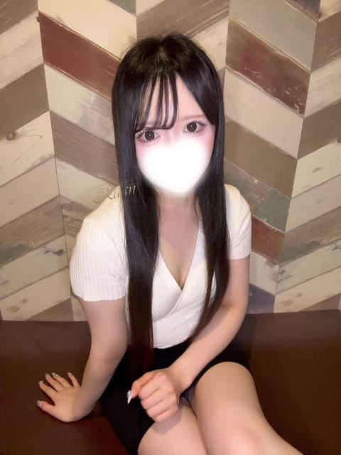scrape_url:https://imgsrv.jp/shop/72/lady/382fd9031926221e3c.jpg