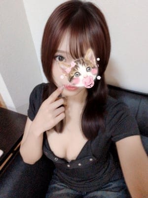 秋葉原 メンズエステADEN(アデン) セラピスト 花咲　ちゃみ 21歳