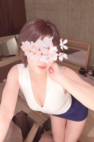 scrape_url:https://grace-meguro-bucket-prod.s3-ap-northeast-1.amazonaws.com/uploads/therapist_image/image5/127/6f2a8aee-6fc6-4031-a87c-3f78b9af734d.jpg