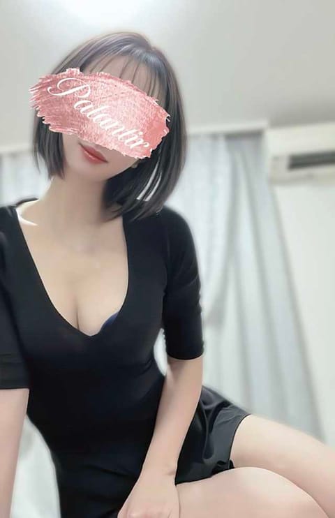 scrape_url:https://palantir.esthe-hp.com/mobileImg/1004138/item/10037460/11119717_640_0.jpg