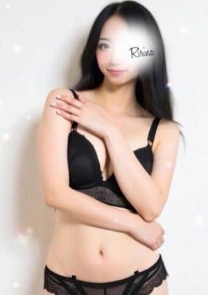 天城 りりな