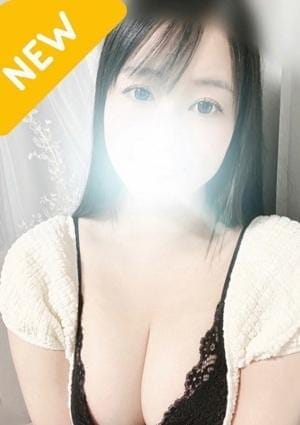 NEW+PLUS（ニュープラス） セラピスト 青山あおい