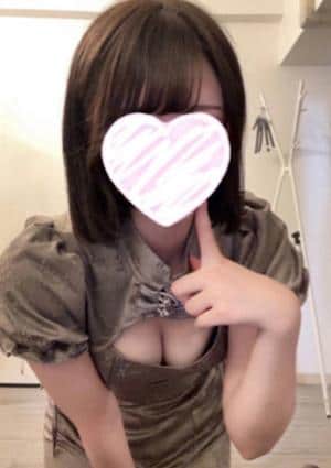 美波ゆい