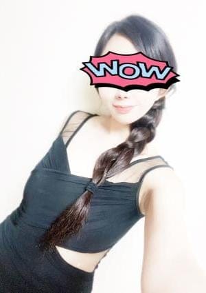 秋元 ゆい