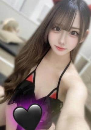 桃乃木りな