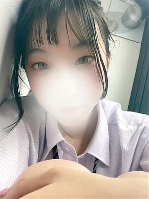 ネオナチュラ Neo NATURA セラピスト 伊吹　ゆず