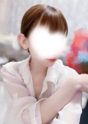 朝比奈ひな