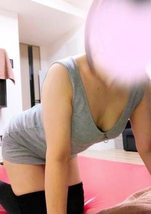八木まみ
