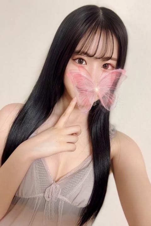 名古屋・栄メンズエステ〜HANIEL〜 セラピスト ⚜️ゆん ⚜️ 22歳
