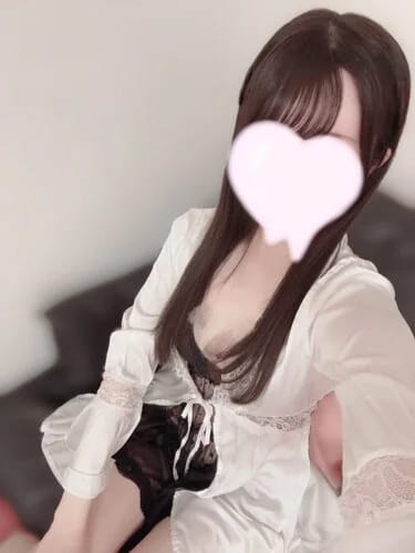 scrape_url:https://esthe-angeaile.com/images_staff/189/092314442834_0.jpeg