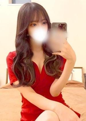 板野 ともみ