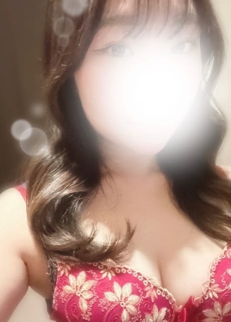 scrape_url:https://pinkpanther-esthe.com/upload/cast/41_17737467642.jpg