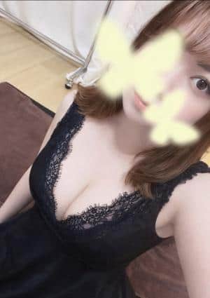 月城えな