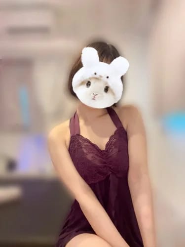 scrape_url:https://esthe-angeaile.com/images_staff/260/062922592431.jpeg
