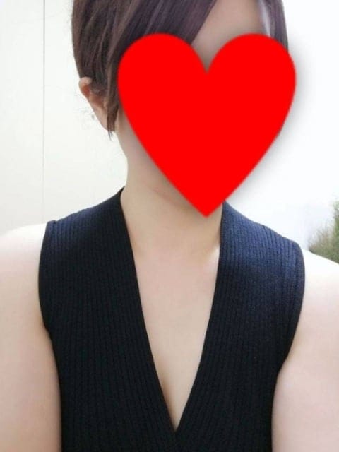 横浜新横浜町田人妻メンズエステ セラピスト 小倉ちひろ