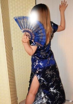 姚モモ(日本人)