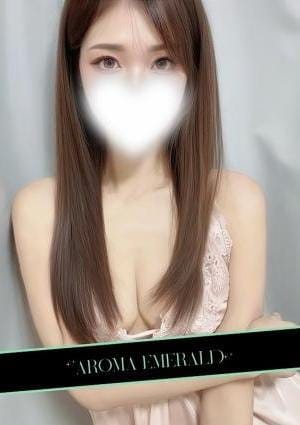 黒咲れお