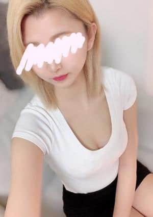 片瀬なぎさ